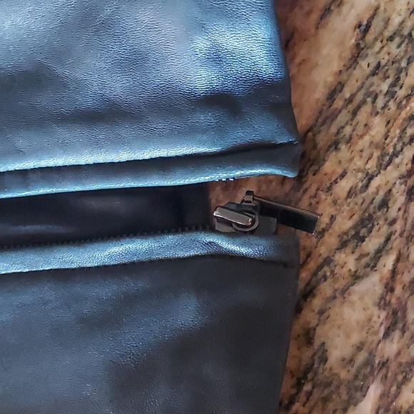 WINLIT Black Leather Jacket- Size L (Large). - Picture 10 of 10